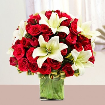 Vase of Elegance Bouquet 